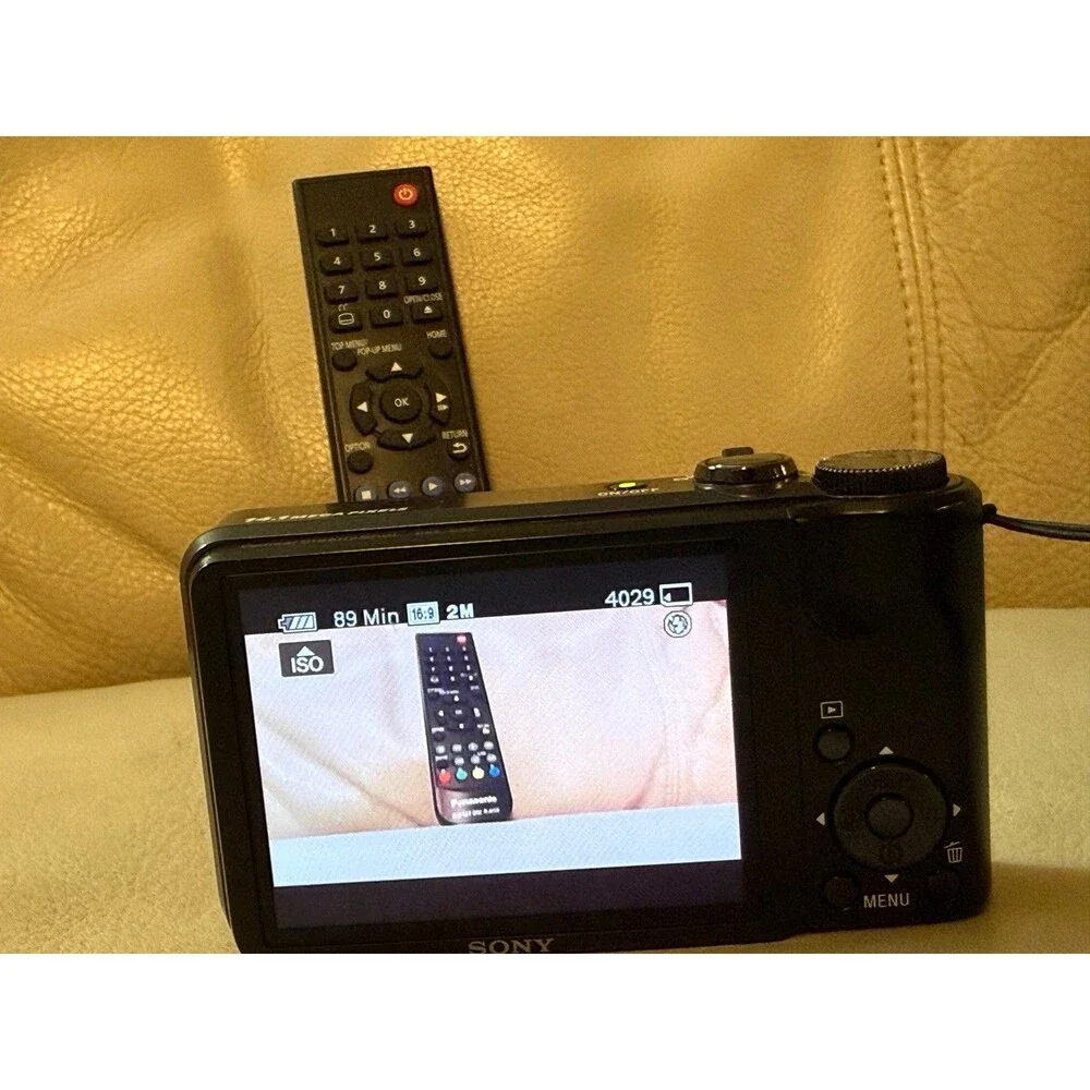 Sony Cyber-Shot DSC-H55 14.1MP Digital Camera 10x Zoom Black TESTED/WORKING